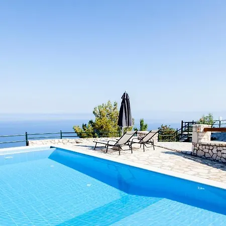 Skyfall * Kalamitsi (Lefkada)