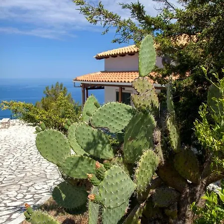Villa Skyfall Kalamitsi (Lefkada)