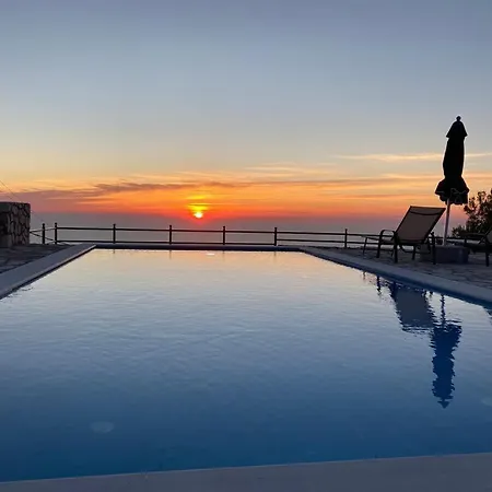 Skyfall Villa *